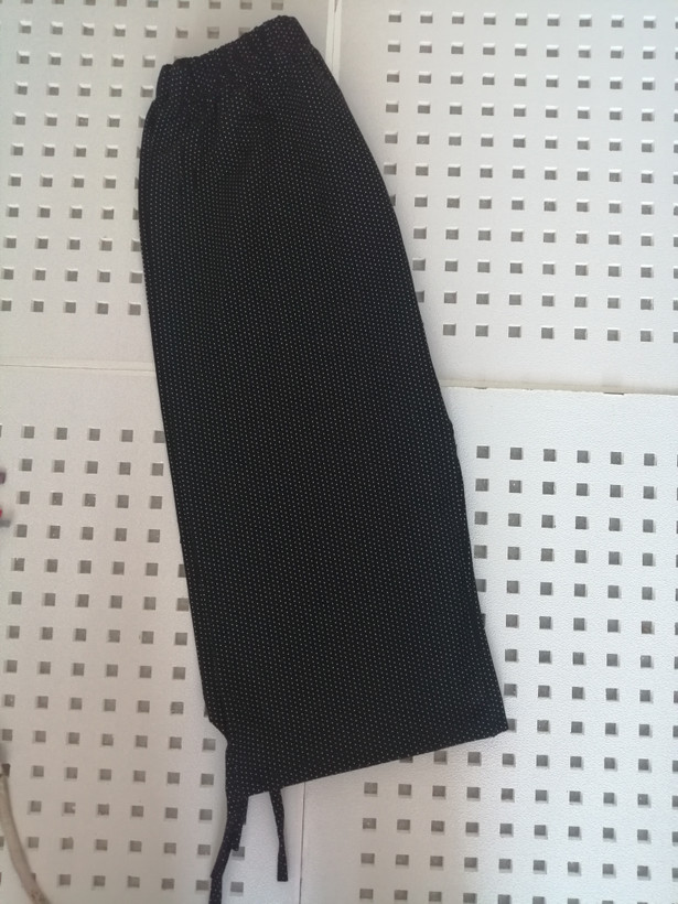 شلوارک طرح دار نخی