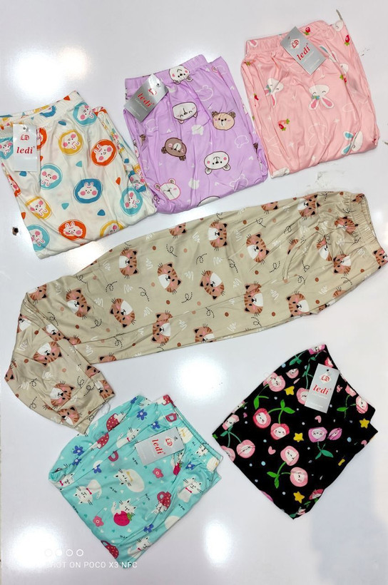 شلوار زنانه