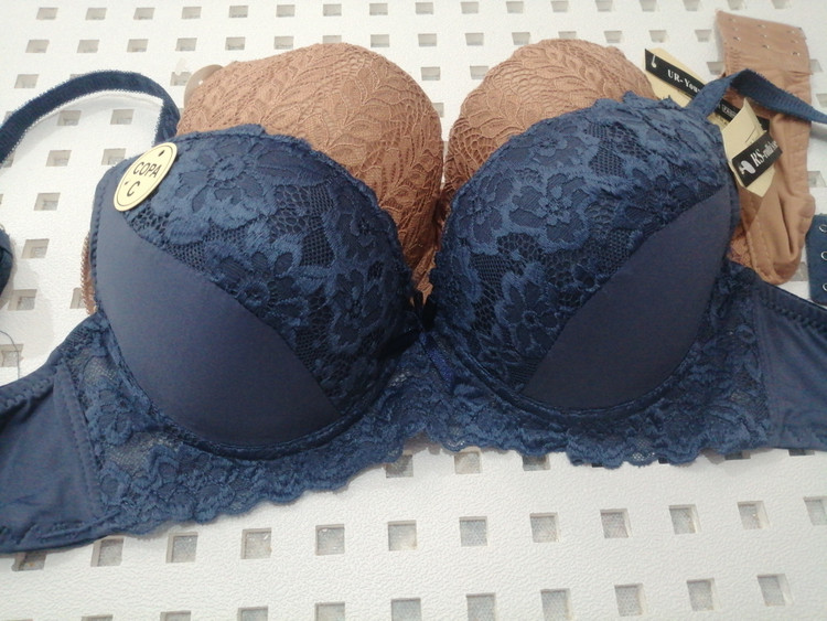 سوتین اسفنجی جکدار