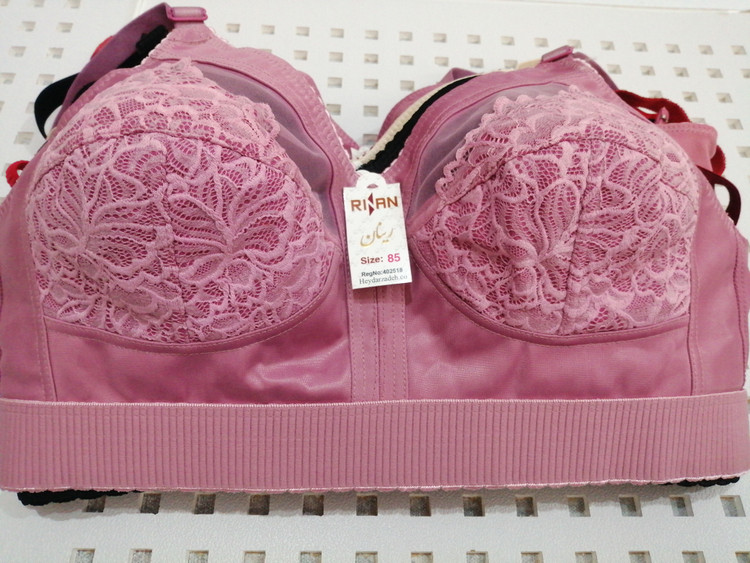 سوتین گیپوری زیر نخی