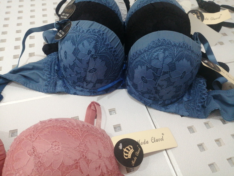 سوتین اسفنجی فنر دار