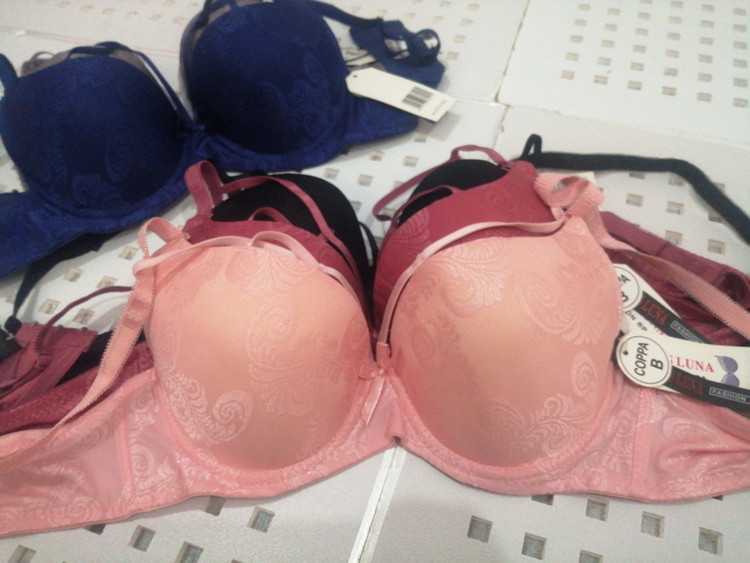 سوتین اسفنجی فنر دار