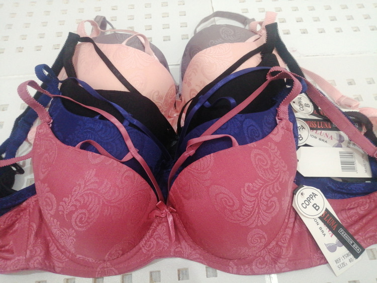 سوتین زنانه