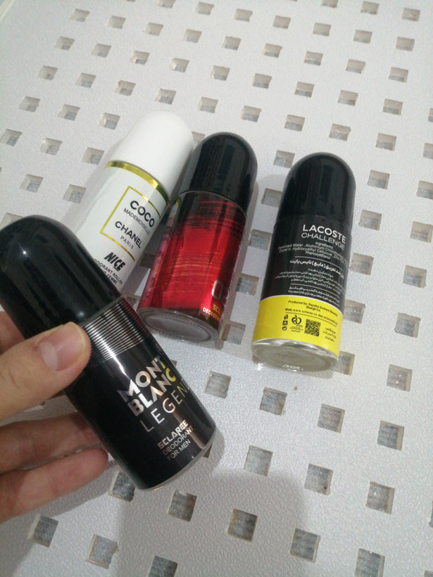 خوشبو کننده زیر بغل