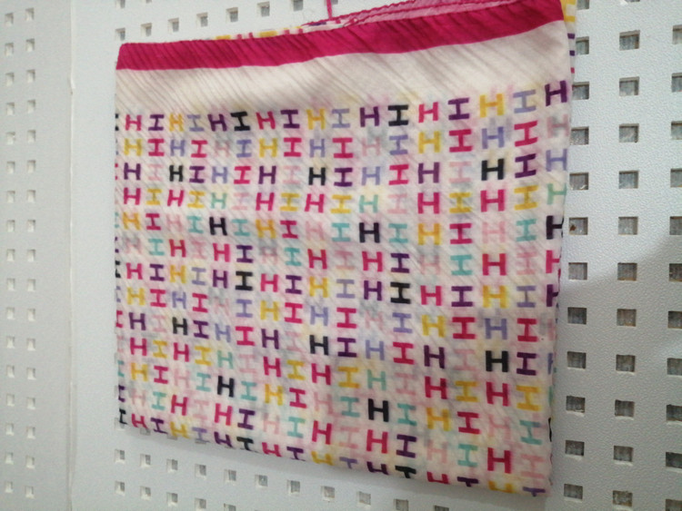 روسری جنس نخ