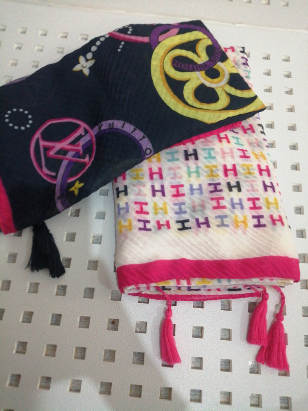 روسری زنانه