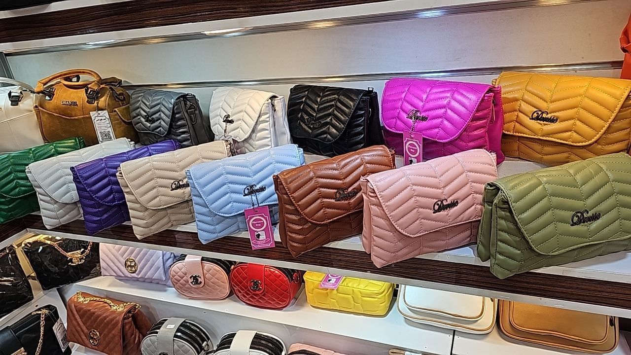 کیف دوشی