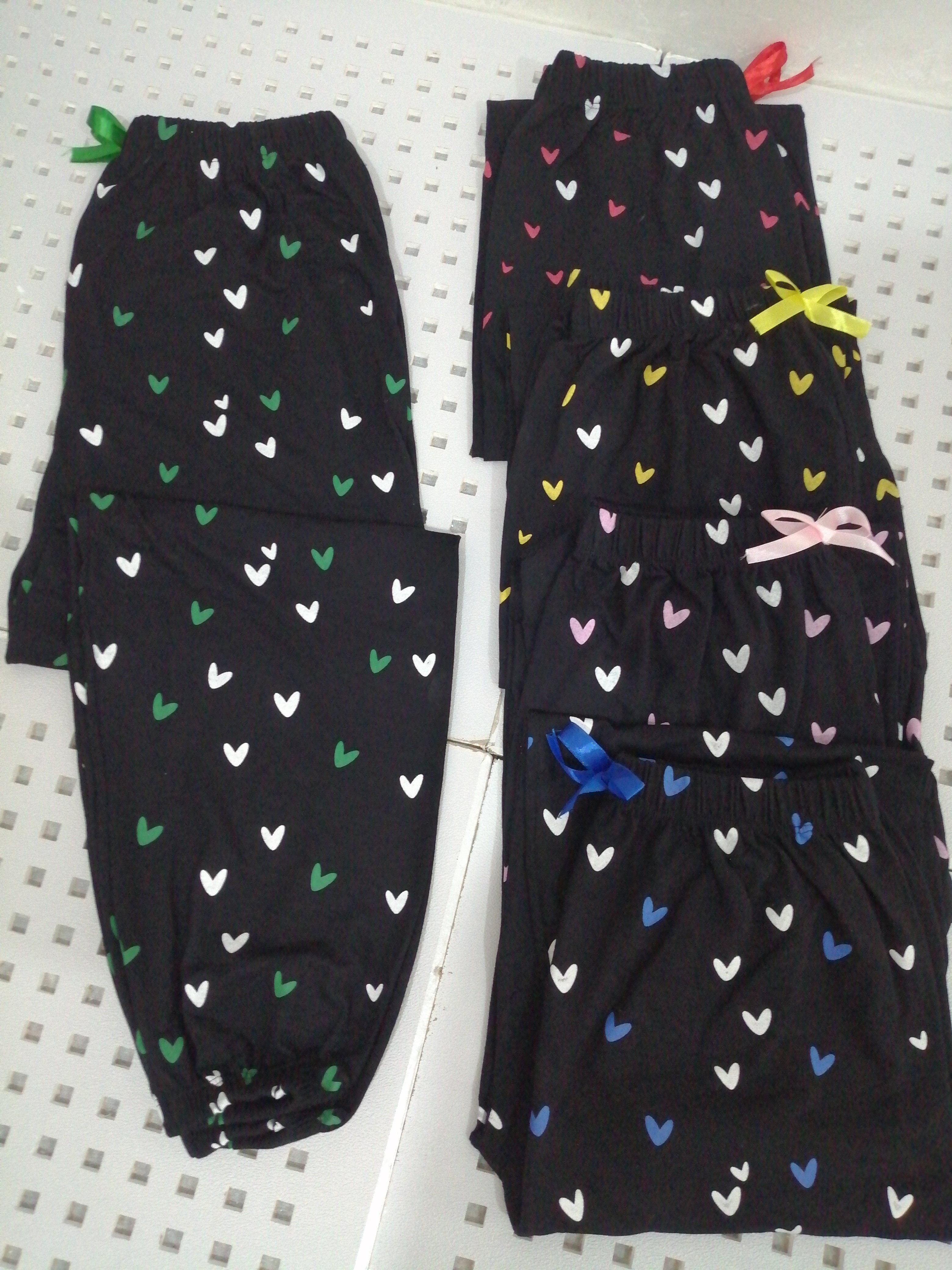 شلوار زنانه