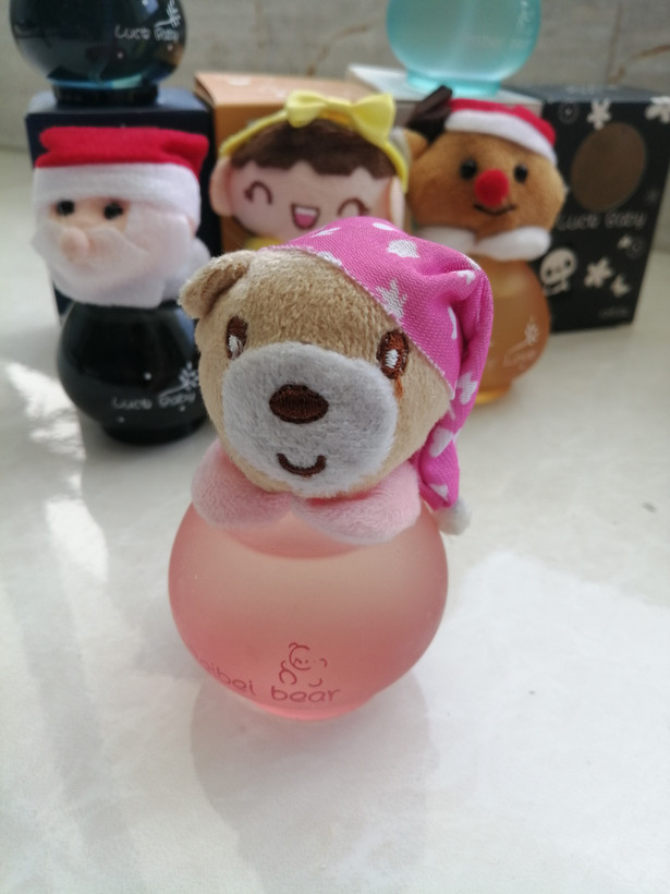 ادلن کودک رایحه گل