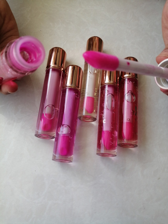 برق لب حرارتی صورتی