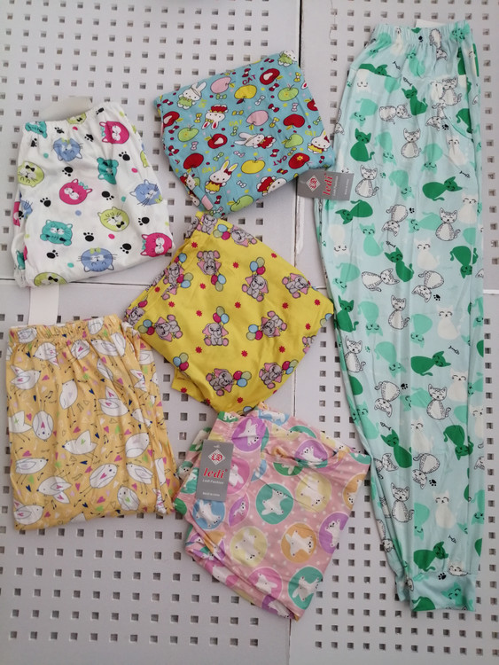 شلوار زنانه