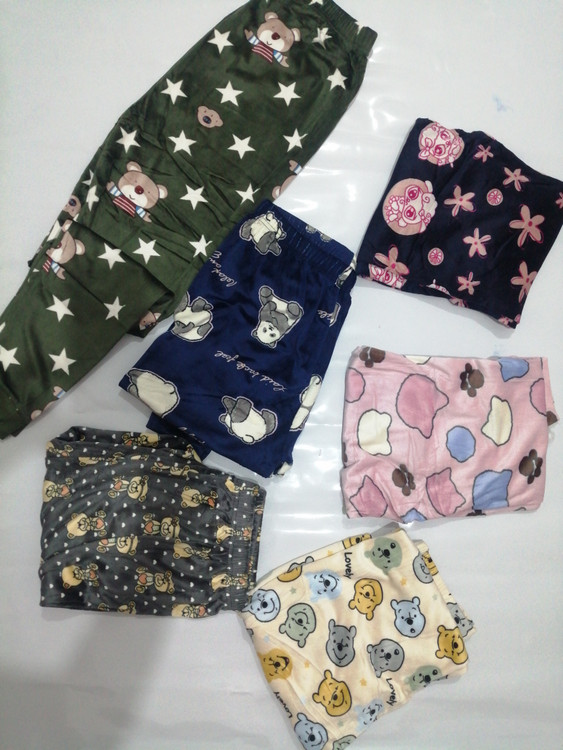 شلوار مخمل زنانه