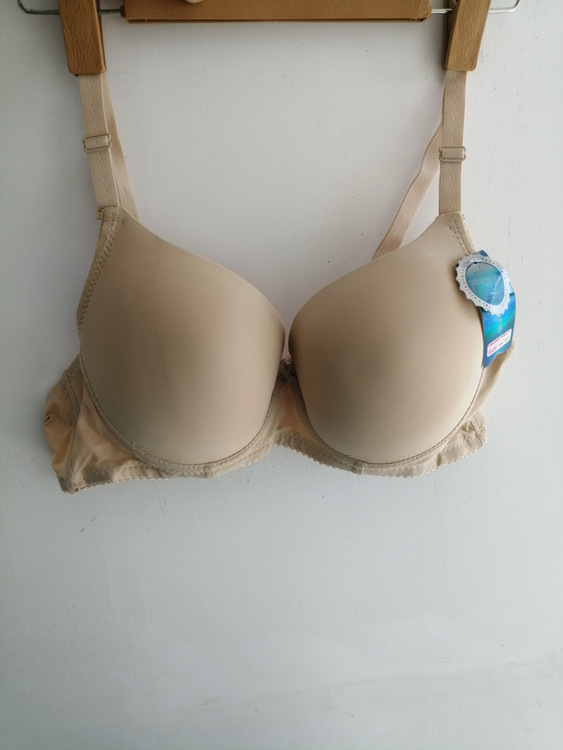 سوتین اسفنجی