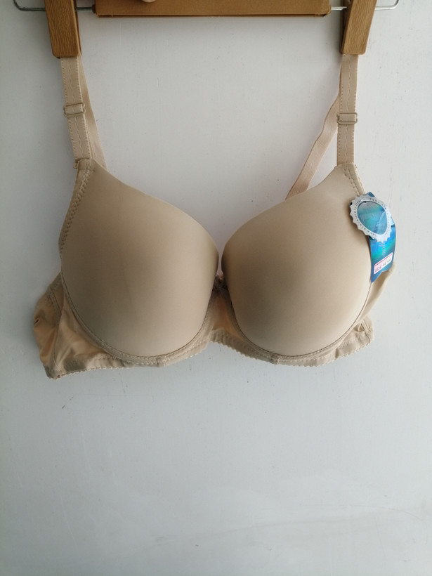 سوتین اسفنجی