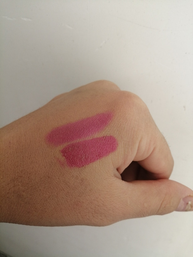 رژلب مکه ای