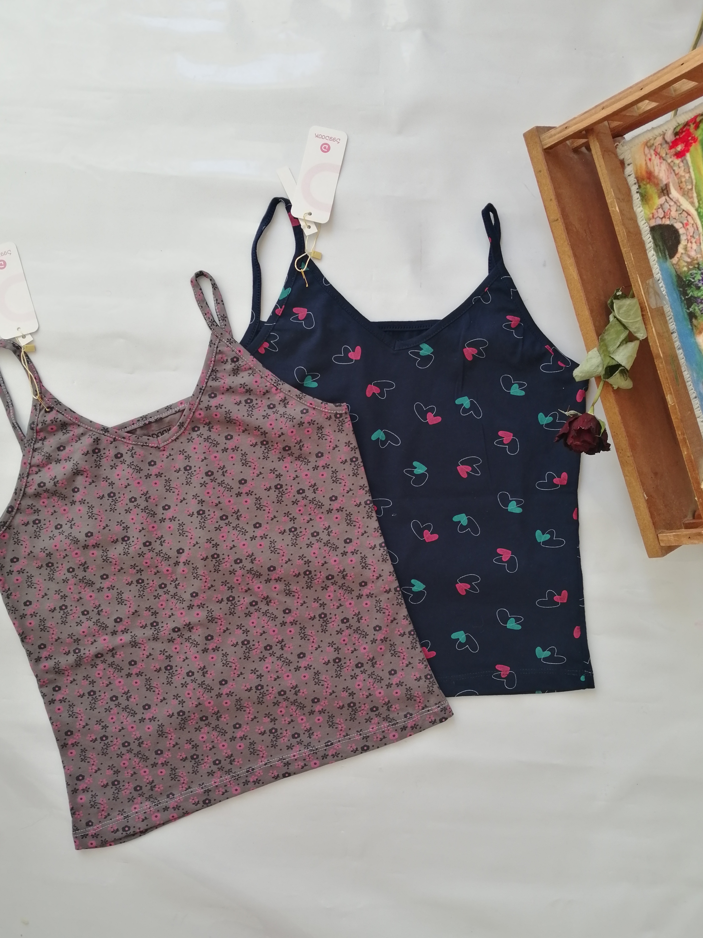 تاپ نخی طرح دار