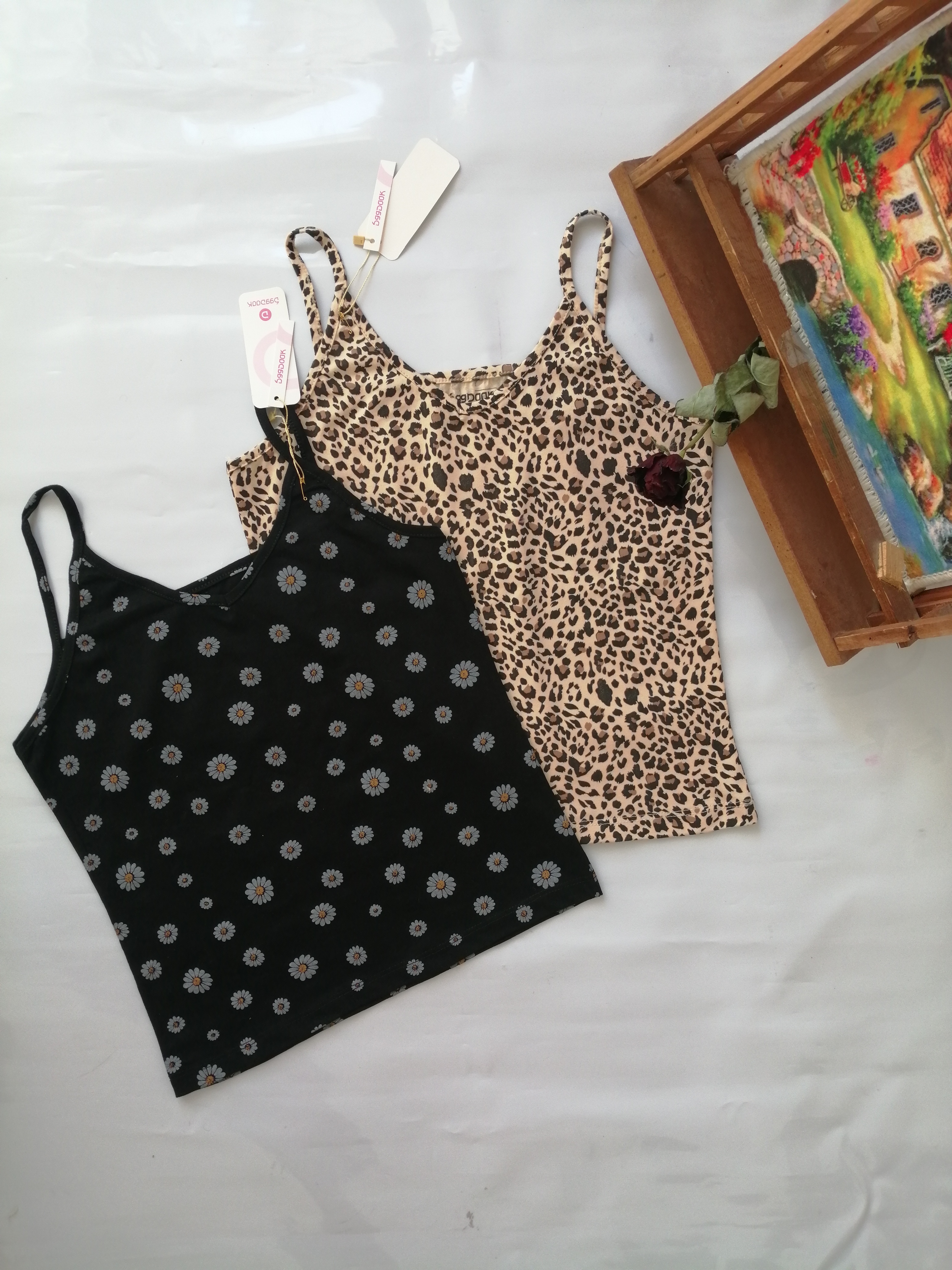 تاپ نخی زنانه