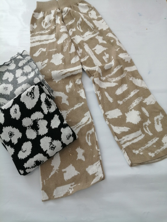 شلوار زنانه بافت لطیف