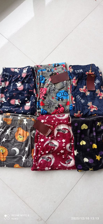 شلوار مخمل عروسکی