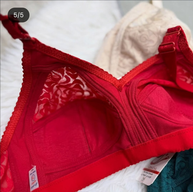 سوتین لیفت سینه