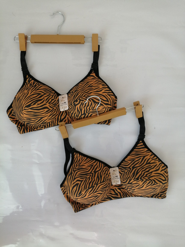 سوتین لیفت سینه