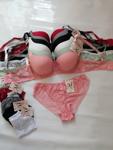 ست سوتین و شورت