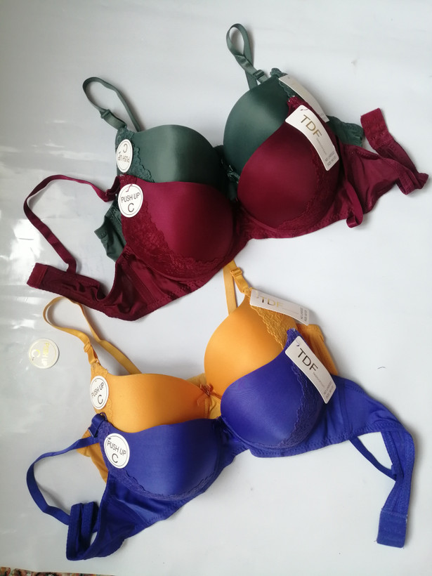 سوتین اسفنجی