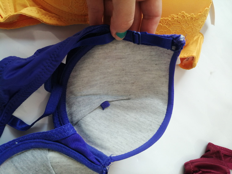 سوتین اسفنجی جک دار