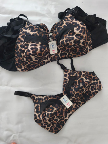 سوتین کش باریک مدل پلنگی بالا شیشه ای