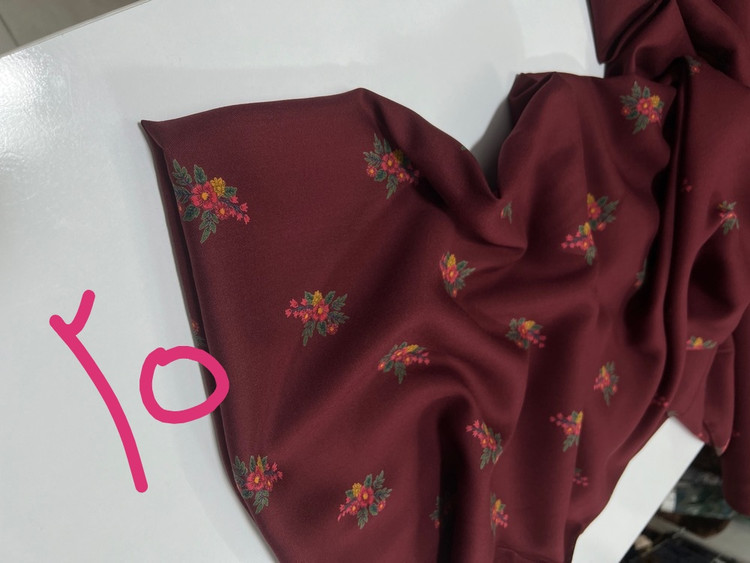 پارچه نخی کودری گل دار گرم بالا قواره سه متری